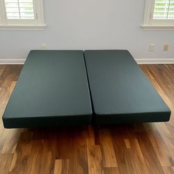 King Size BOX SPRINGS Foundation for Mattress New Of Factory With it’s Plastic Available In All Size Same Day Delivery 🚚 