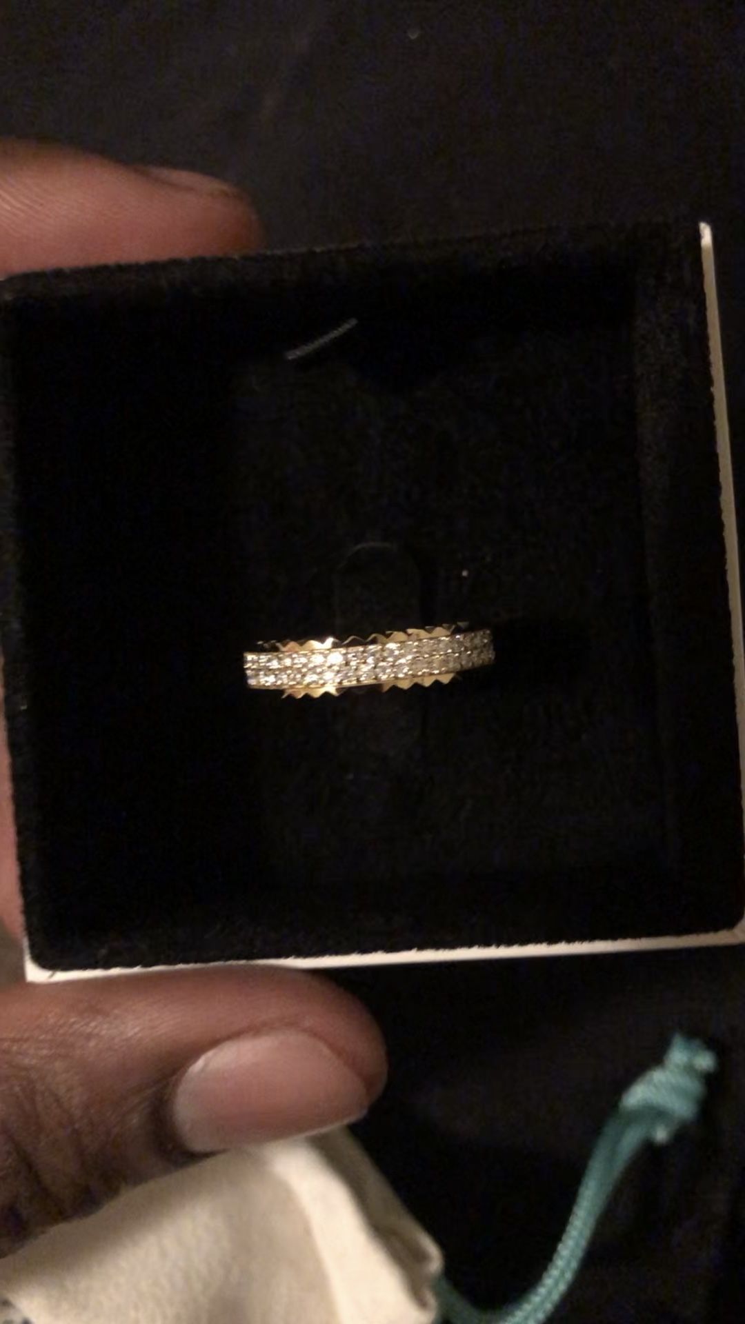 vvs diamond engagement ring