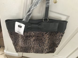 Paris Hilton new bag