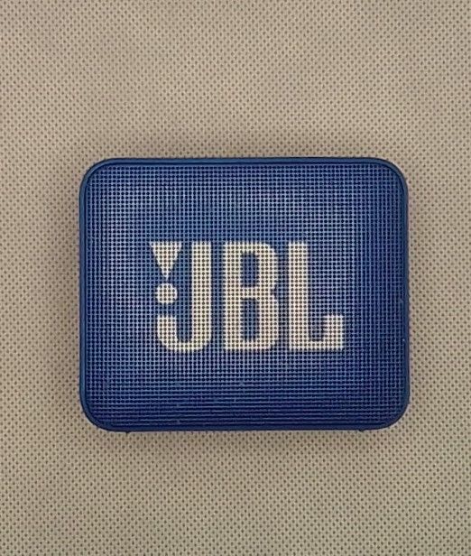 JBL go2