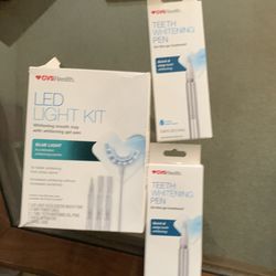 Teeth whitening kit and pens