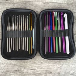 A: Assorted Lots of Crochet and Latch Hooks