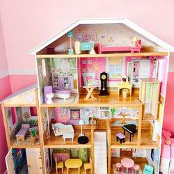 KidKraft Majestic Mansion Wooden Dollhouse with Accessories, Working Elevator and Garage