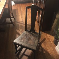 Antique Wood Rockychair