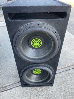 Gravity Warzone Dual 12" speakers