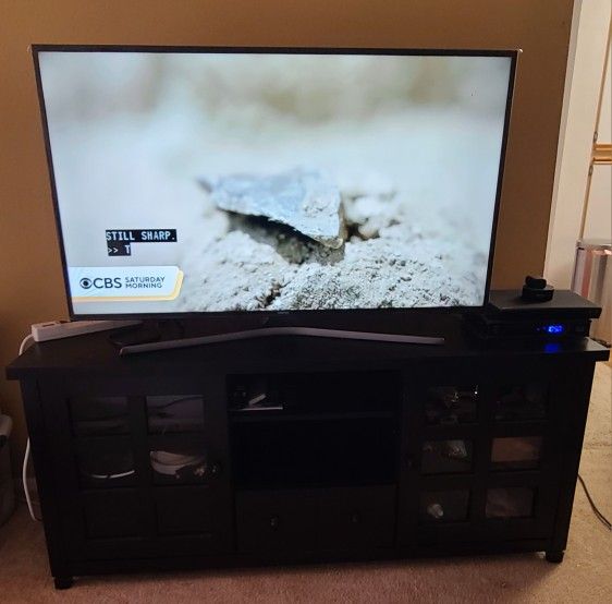 50 Inch Samsung Smart TV and TV Stand