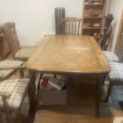 Dining Table And 6 Chairs