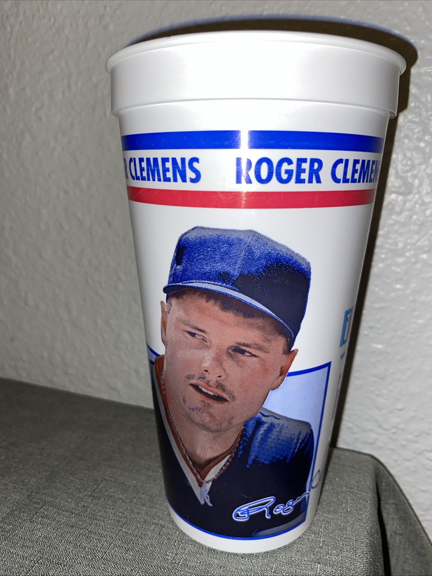 Roger Clemens 1993 Icee MLB Collector Series Souvenir Plastic Cup Red Sox