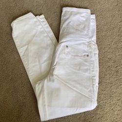 Gap Maternity White Jeans Size 6 short