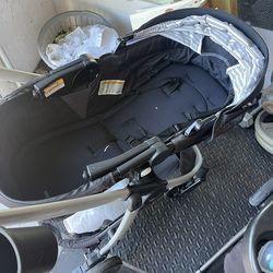 Baby stroller, bassinet style