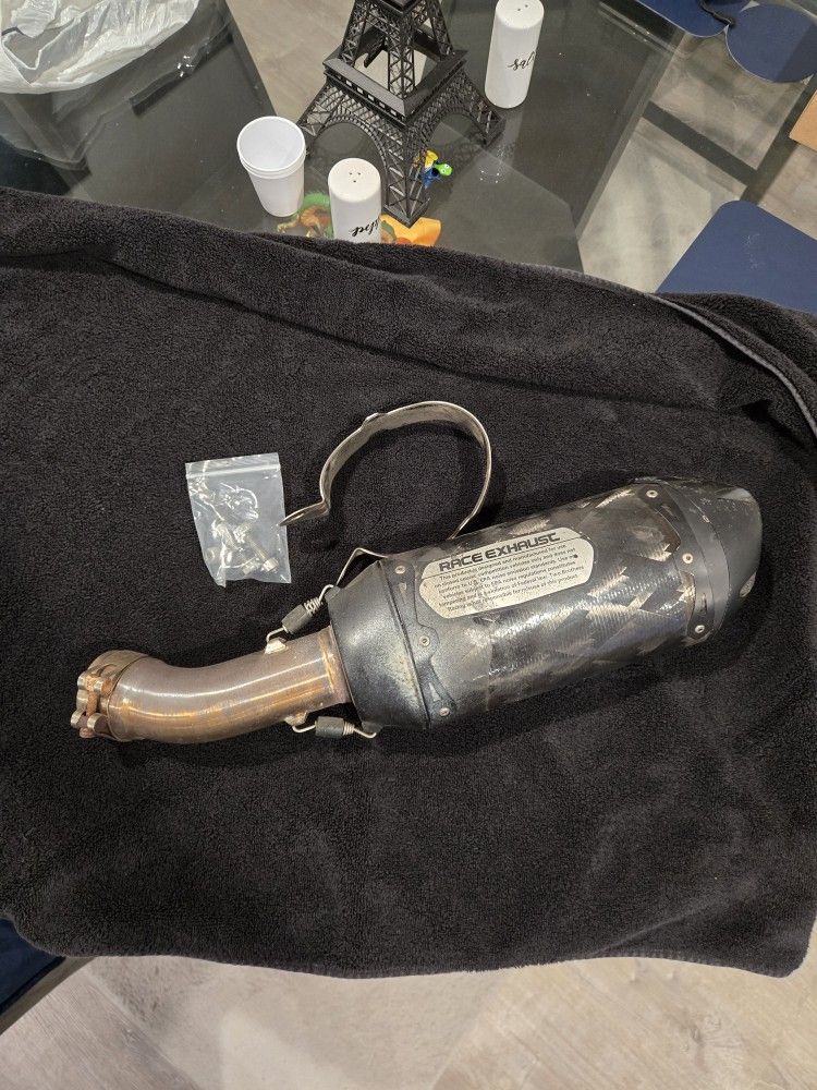 Two Brothers Racing Slip On Exhaust