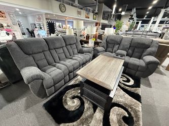 2 PC RECLINER SOFA AND LOVESEAT