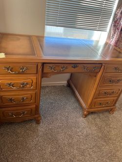 Vintage desk/vanity