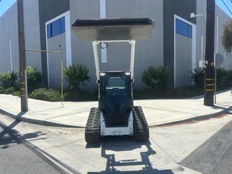 Bobcat Skid Steer