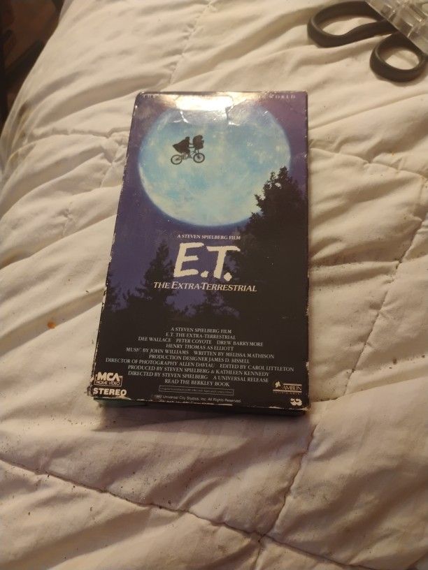 ET