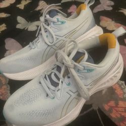 ASICS Gel-Cumulus Running Shoes Women’s/Men’s 10.5 