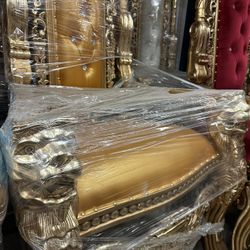 Gold Throne Lion Chair