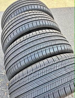 235/45/18 Michelin Selling 4 nearly new tires with 80% tread life remaining.🌟🌟