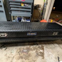 Used 5 Foot Wide Flush Mount Uws Tool Box. 