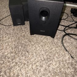 2.1 Speakers System