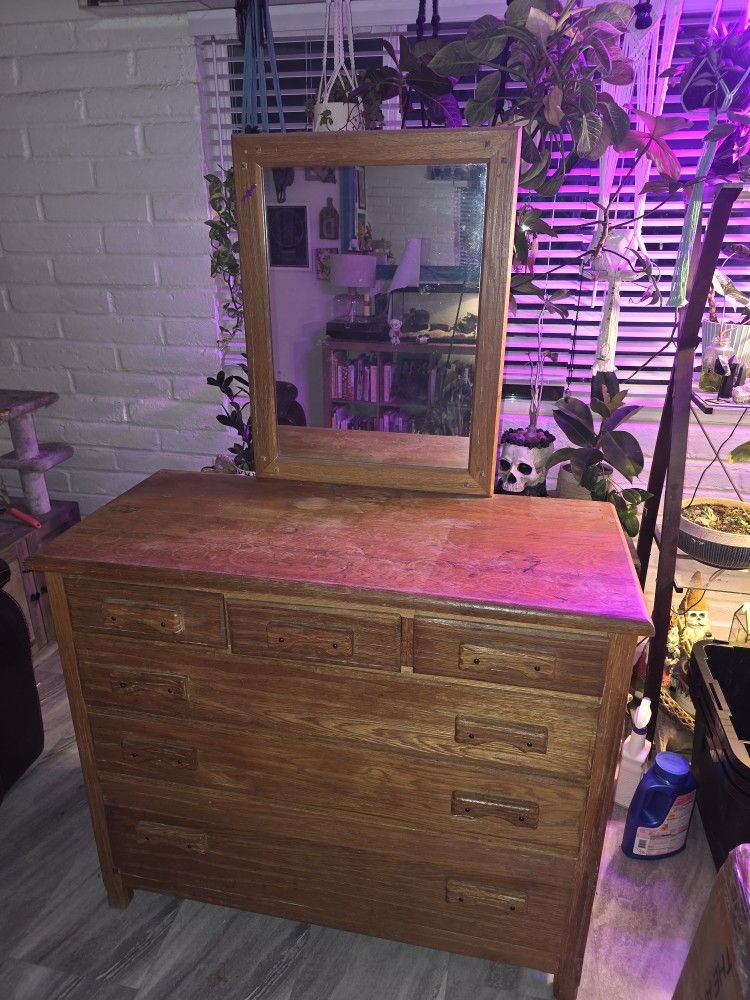 Brandt Ranch Oak Dresser And Mirror