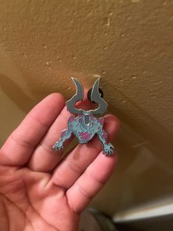 Fortnite All Hail The King Of Monsters Pin  Epic Edition RARE Video Game Merch
