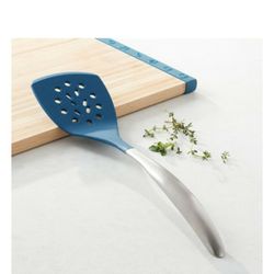 Princess House ESPÁTULA RANURADA $20