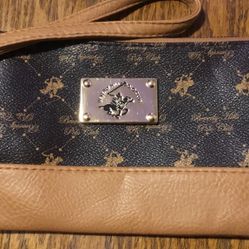 Beverly Hills Wristlet With Detachable Strap