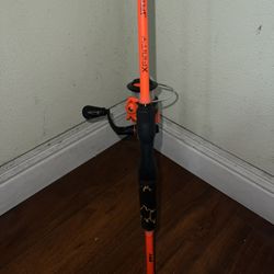 Lew's Xfinity Spinning Combo for Sale in Santa Clara, CA - OfferUp