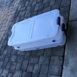 Can use for storage 