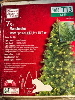 7.5 ft Home Accents Manchester Pre-Lit LED Christmas Tree