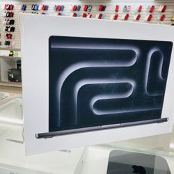 MacBook Pro M3 Pro 18gb Ram 512gb SSD 