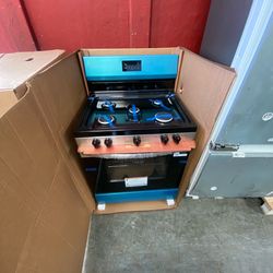 Frigidaire 30” Wide Gas Range -Brand New