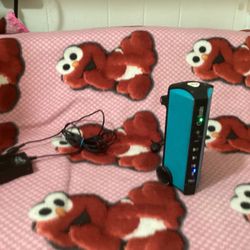 Hercules Bluetooth Speaker With Charger 
