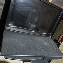 32" Roku With Stand 