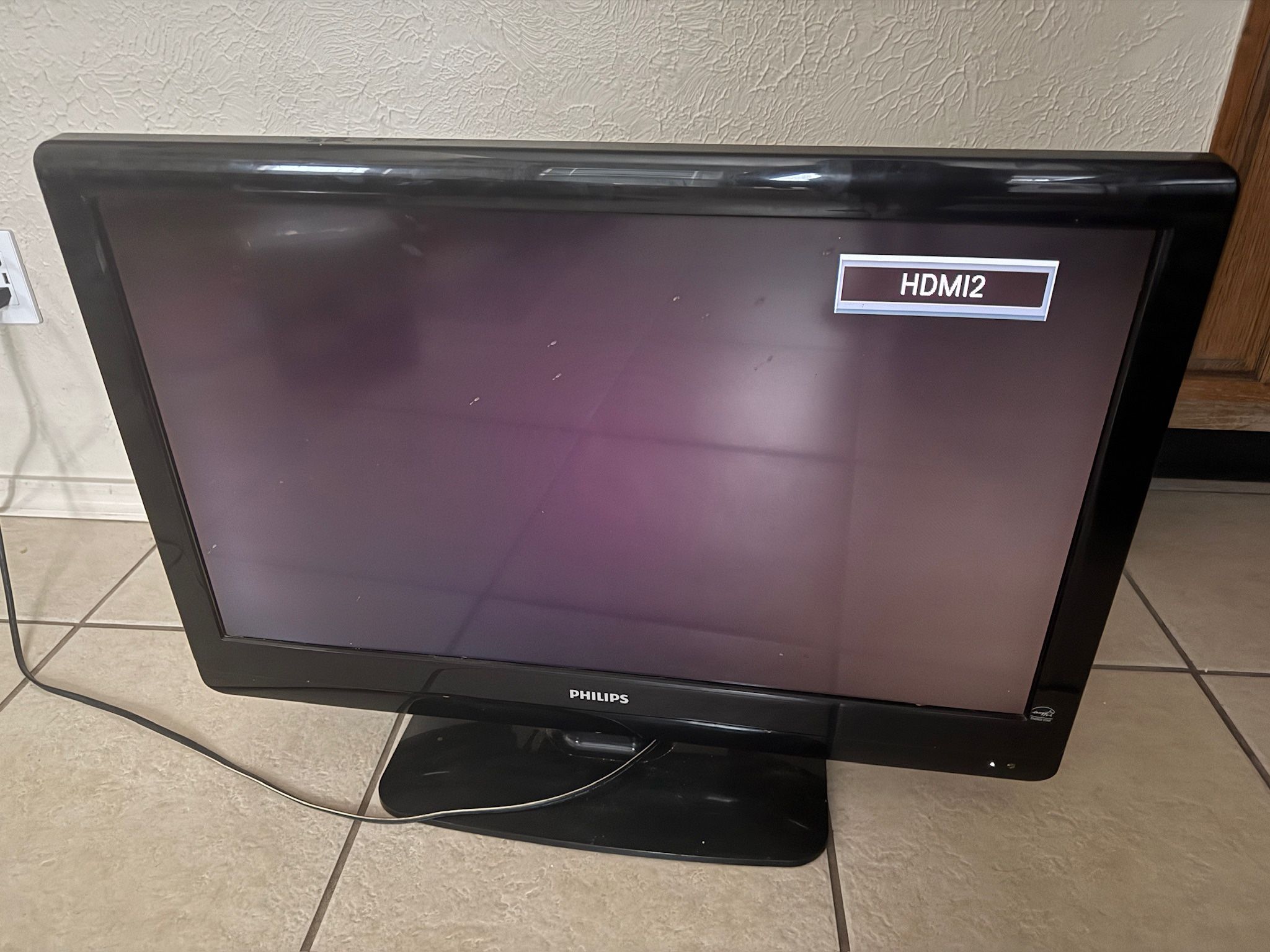 Philips 32” TV – Works Great, No Remote