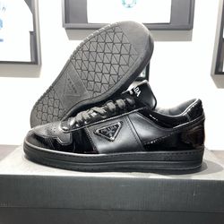 Prada Downtown Low Top Sneakers 2EE364 Black Leather 8.5 UK / 9.5 US Excellent