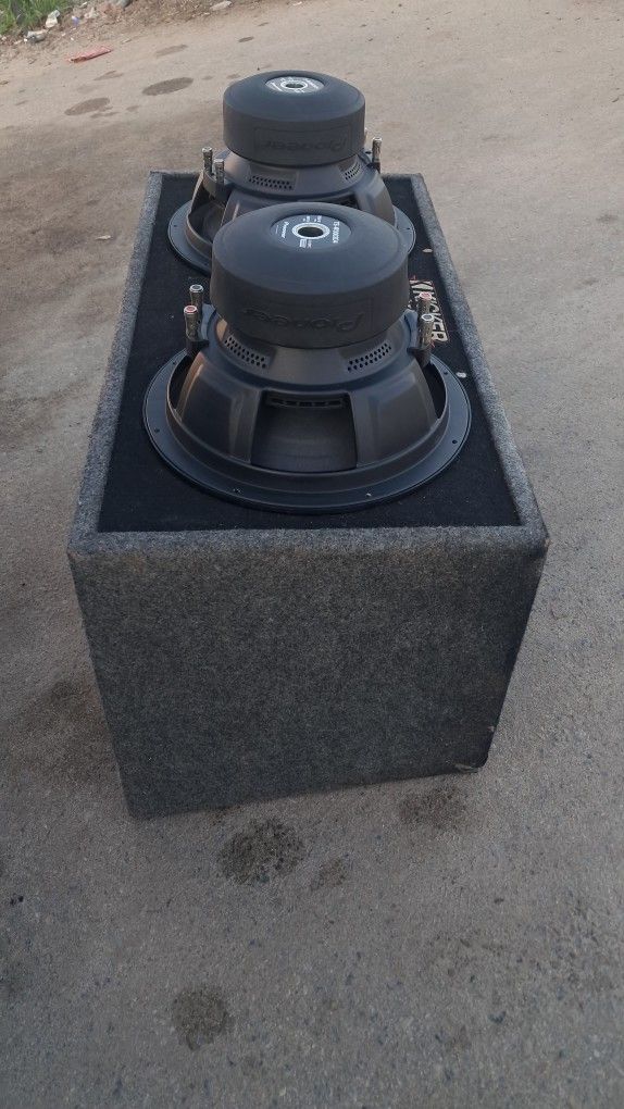 2 12 Pioneer Champions Seria Pro De 2000 Watts Con Caja