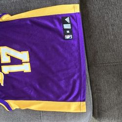 Adidas NBA Los Angeles Lakers Jersey
Size MEDIUM 10-12 PURPLE 