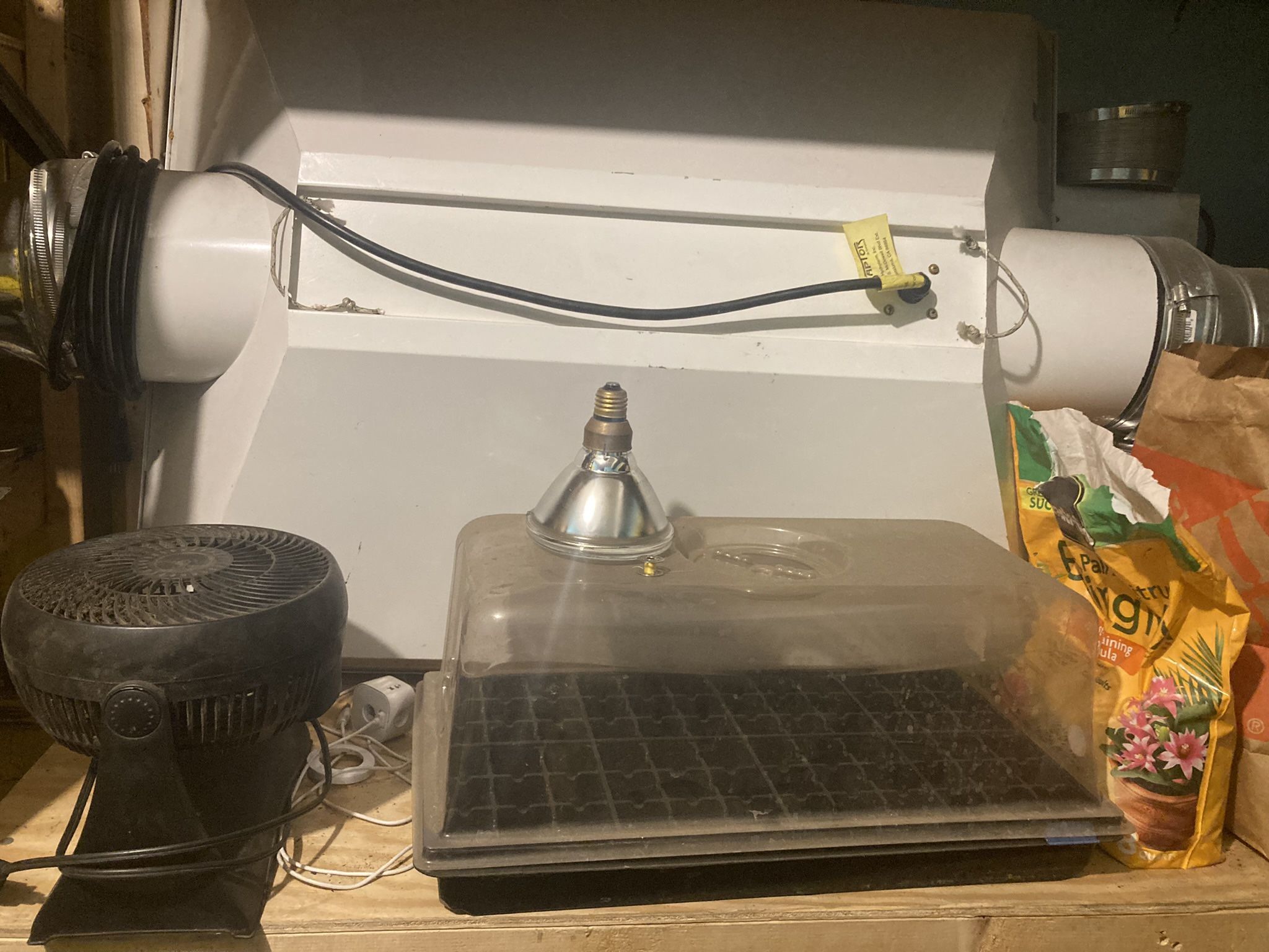 Thousand Watt Hood And Ballast