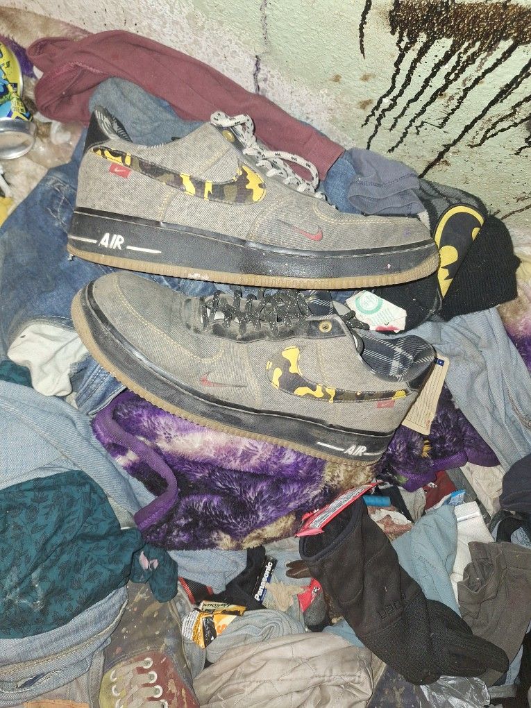 Nike Air Force Remix