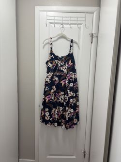 Barely worn Torrid mini navy floral dress w/ pockets