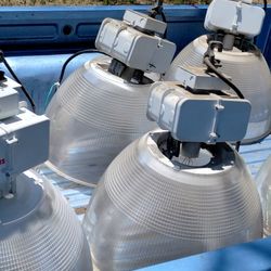 Commercial Building Lights Forsale Or Trade 