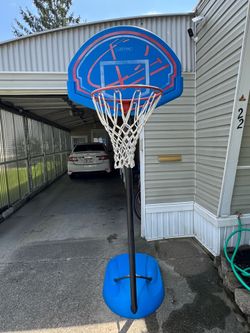 Basketball net