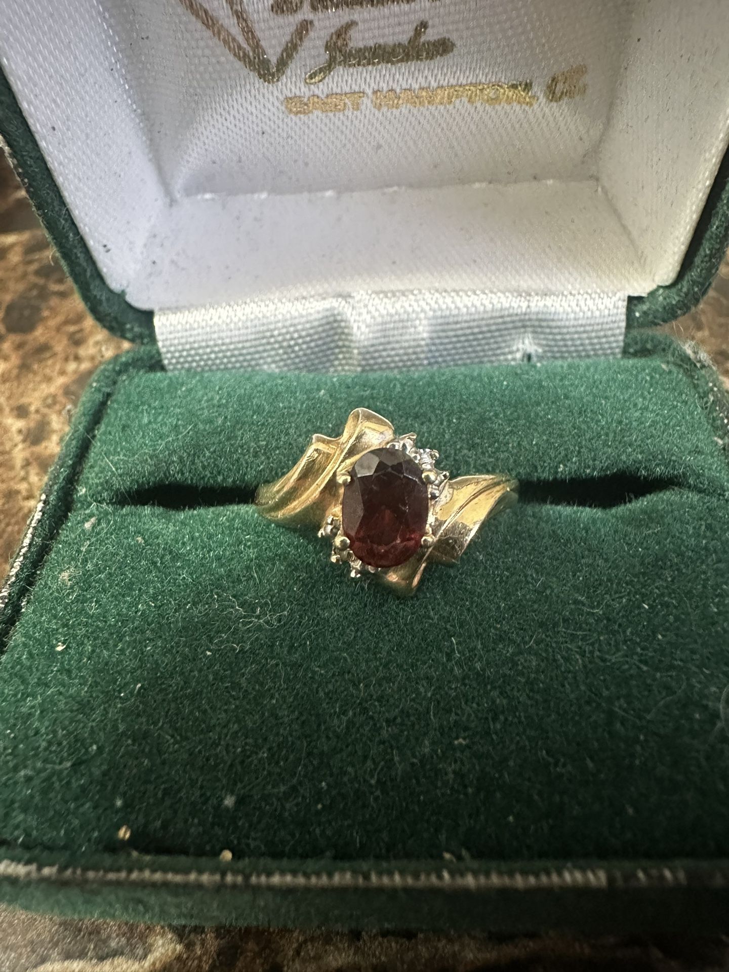 Solid 10k Yellow Gold Natural Diamond Oval Cut Garnet Ring Size 8 Beautiful