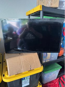 32 inch Insignia Smart TV