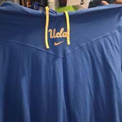 3XL UCLA LONG SLEEVE LIGHT PULL OVER BRAND NEW