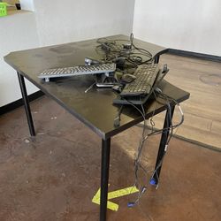 Ikea Tables Monitors Weights And More Everything $1