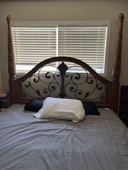 Solid Oak King Bedroom Suite 