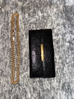 Authentic Gucci wallet